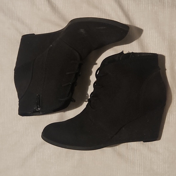 Black booties - Picture 5 of 6